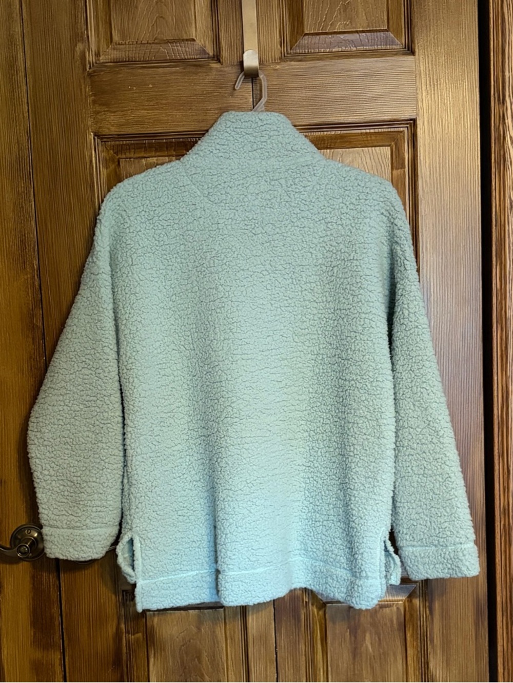 Aerie Plush Cloud Sherpa Oversized Pullover in Light Green Medium - Picture 2 of 7